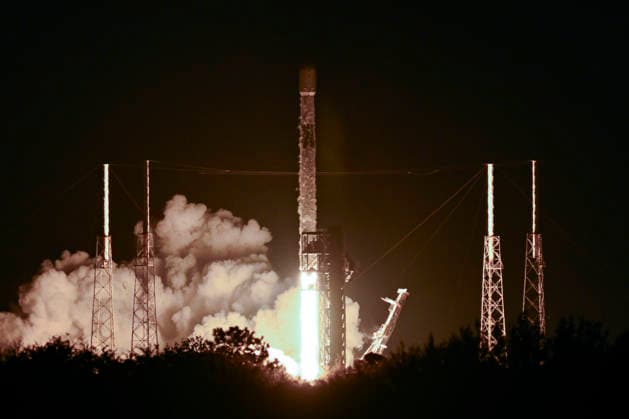A SpaceX Falcon 9 rocket launches an additional 29 Starlink satellites on mission 10-49 at 5:33 AM from Launch Complex 40 at the Cape Canaveral Space Force Station, Florida on Tuesday August 25, 2026.  CCP20260825005 JOExMARINO