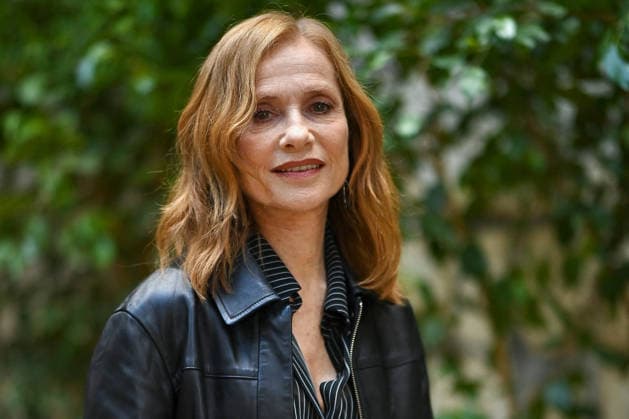 19th Angouleme French-Speaking Film Festival - Day 2 FC Isabelle Huppert attends the Ni vue Ni connue Photocall during Day Two of the 19th Angouleme French-Speaking Film Festival on August 25, 2026 in Angouleme, France. Photo by Franck Castel ABACAPRESS.COM Angouleme  Copyright: xCastelxFranck ABACAx