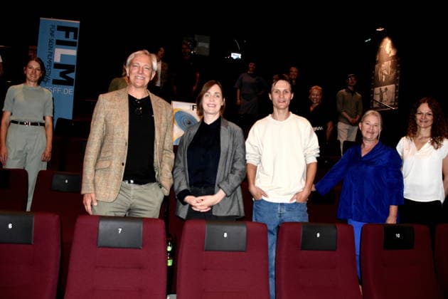 2.v.rechts Matthias Helwig Festivalleiter Pauline Roenneberg Regisseurin Kalter Hund Fabian Halbig Produzent -Liebliengsmenschen Ina Laux Co Kuratorin Reihe -Fragile Spacer -Bund Deutscher Architekten-innen Starnberg 25.08.2026 Kino Breitwand Starnberg 20.FSFF Fuenf Seen Filmvestival Pressekonferenz Foto Starnberg *** 2nd from the right: Matthias Helwig, Festival Director; Pauline Roenneberg, Director of *Kalter Hund*; Fabian Halbig, Producer of *Liebliengsmenschen*; Ina Laux, Co-Curator of the *Fragile Spacer* series; Association of German Architects, Starnberg, August 25, 2026, Kino Breitwand, Starnberg, 20th FSFF FFive Lakes Film Festival Press Conference Photo Starnberg