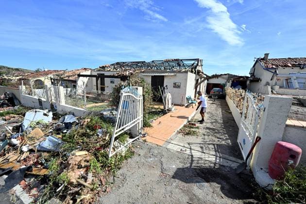 The day after the tornado that struck the village of Pomas PHOTOPQR LA DEPECHE DU MIDI LAURENT DARD POMAS 08 25 2026 DDM LAURENT DARD POMAS SMALL VILLAGE IN THE AUDE DEVASTATED BY A TORNADE ON AUGUST 24, 2026, LATE IN THE DAY. THIS MORNING, RESIDENTS ARE AT WORK CLEARING THE DEBRIS. The day after a tornado of rare intensity devastated the village of Pomas in southern France on August 25, 2026 Local Caption POMAS, AUDE, France  Copyright: xPHOTOPQR LAxDEPECHExDUxMIDI MAXPxLAURENTxDARDx 20260825DDM0069 20260825DDM0069