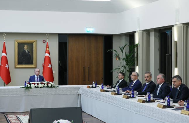 Turkish President Recep Tayyip Erdogan BITLIS, TURKIYE - AUGUST 25: (----EDITORIAL USE ONLY - MANDATORY CREDIT - TURKISH PRESIDENCY MUSTAFA KAMACI HANDOUT - NO MARKETING NO ADVERTISING CAMPAIGNS - DISTRIBUTED AS A SERVICE TO CLIENTS----) Turkish President Recep Tayyip Erdogan chairs the Cabinet Meeting at Ahlat Presidential Complex in Bitlis, Turkiye on August 25, 2026. TUR Presidency Mustafa Kamaci Anadolu Bitlis Turkey. Editorial use only. Please get in touch for any other usage.  Copyright: x2026xAnadoluxTURxPresidency MustafaxKamacix