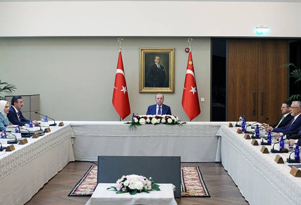 Erdogan Chairs Presidential Cabinet Meeting in Ahlat Turkish President Recep Tayyip Erdogan chairs a Presidential Cabinet meeting at the presidential complex in the town of Ahlat, Bitlis province, eastern Turkey, on August 25, 2026. Photo by Turkish presidency apaimages Istanbul Istanbul Turkey 250826_Turkey_TPO_00(5) Copyright: xapaimagesxTurkishxpresidencyx xapaimagesx