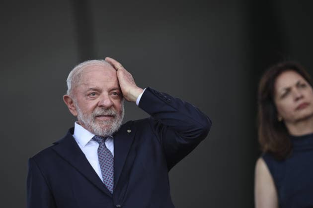 Soldier s Day ceremony in Brasilia BRASILIA, BRAZIL - AUGUST 25: Brazil s President Luiz Inacio Lula da Silva reacts while attending a Soldier s Day ceremony in Brasilia, Brazil August 25, 2026. Mateus Bonomi Anadolu Brasilia Brazil. Editorial use only. Please get in touch for any other usage.  Copyright: x2026xAnadoluxMateusxBonomix