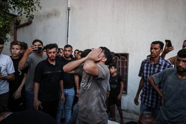 Three Palestinians lost their lives following Israeli attack on Jabalia refugee camp in Gaza GAZA CITY, GAZA, PALESTINE - AUGUST 25: Relatives of Palestinians, who lost their lives following the Israeli attack on Jabalia refugee camp, mourn as the bodies are brought to al-Shifa Hospital for funeral process in Gaza City, Gaza, Palestine on August 25, 2026. Ali Jadallah Anadolu Gaza City Gaza. Editorial use only. Please get in touch for any other usage.  Copyright: x2026xAnadoluxAlixJadallahx