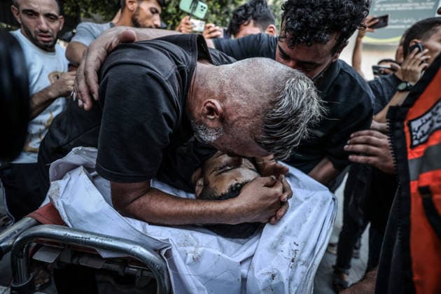 Three Palestinians lost their lives following Israeli attack on Jabalia refugee camp in Gaza GAZA CITY, GAZA, PALESTINE - AUGUST 25: (EDITOR S NOTE: Image depicts death) Relatives of Palestinians, who lost their lives following the Israeli attack on Jabalia refugee camp, mourn as the bodies are brought to al-Shifa Hospital for funeral process in Gaza City, Gaza, Palestine on August 25, 2026. Ali Jadallah Anadolu Gaza City Gaza. Editorial use only. Please get in touch for any other usage.  Copyright: x2026xAnadoluxAlixJadallahx