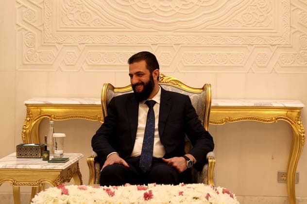 Syrian President Ahmed al-Sharaa meets Mazloum Abdi in Damascus DAMASCUS, SYRIA - AUGUST 25: Syrian President Ahmed al-Sharaa receives Ferhat Abdi Sahin, also known as Mazloum Abdi, at the People s Palace in Damascus, Syria on August 25, 2026. Izz Aldien Alqasem Anadolu Damascus Syria. Editorial use only. Please get in touch for any other usage.  Copyright: x2026xAnadoluxIzzxAldienxAlqasemx