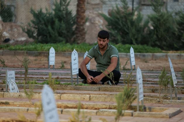 Victims of Daraya massacre commemorated in Syria DAMASCUS, SYRIA - AUGUST 25: People attend a commemoration ceremony for those who lost their lives in a 2012 massacre carried out by forces of the ousted regime in Daraya district, southwest of Damascus, Syria, on August 25, 2026. According to local records, 512 people were documented as having been killed, while the identities of 250 victims could not be determined and the fate of nearly 200 others remains unknown. Nour Ziadeh Anadolu Damascus Syria. Editorial use only. Please get in touch for any other usage.  Copyright: x2026xAnadoluxNourxZiadehx