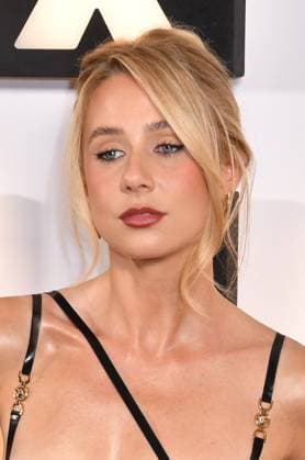 FX s Adults Season 2 Premiere NEW YORK, NY - AUGUST 25: Owen Thiele at FX’s Adults Season 2 Premiere at Metrograph in New York City on August 25, 2026. Credit: John Fycke AdMedia. 25 Aug 2026 Pictured: Lucy Freyer.  Copyright: xThexMegaxAgencyxJohnxFycke AdMediax xMEGAx