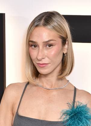 FX s Adults Season 2 Premiere NEW YORK, NY - AUGUST 25: Owen Thiele at FX’s Adults Season 2 Premiere at Metrograph in New York City on August 25, 2026. Credit: John Fycke AdMedia. 25 Aug 2026 Pictured: Ashley Avignone.  Copyright: xThexMegaxAgencyxJohnxFycke AdMediax xMEGAx