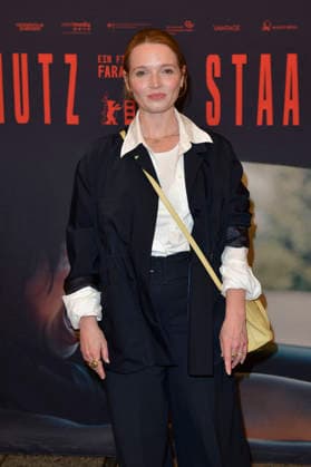 Karoline Herfurth at the special screening of the film *Staatsschutz* at Kino International in Berlin, August 25, 2026 Foto:xM.xBehrensx xFuturexImagex staatsschutz_6811