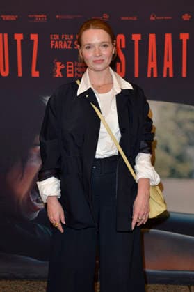 Karoline Herfurth at the special screening of the film *Staatsschutz* at Kino International in Berlin, August 25, 2026 Foto:xM.xBehrensx xFuturexImagex staatsschutz_6812