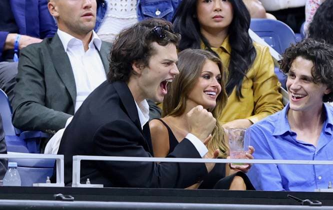 Kaia Gerber and Homer Gere At US Open 2026 - NYC Kaia Gerber and Homer Gere attend the Roger Federer special night at the US Open 2026 in New York, NY on August 25, 2026. Photo by Charles Guerin ABACAPRESS.COM New York City NY United Arab Emirates  Copyright: xGuerinxCharles ABACAx