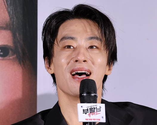S. Korean actor Koo Kyu-hwan S. Korean actor Koo Kyu-hwan South Korean actor Koo Kyu-hwan, who stars in the new movie Reawaken Man: The Red, speaks during a publicity event in Seoul on Aug. 26, 2026, to promote the movie, set to hit local screens in South Korea on Sept. 30. (Yonhap) 2026-08-26 14:41:20 < 1980-2026 YONHAPNEWS AGENCY. .> ¼­¿ïÆ¯º°½Ã EDITORIAL USE ONLY  Copyright: xx PYH2026082613920034400 YonhapxNewsx yonphotos256015