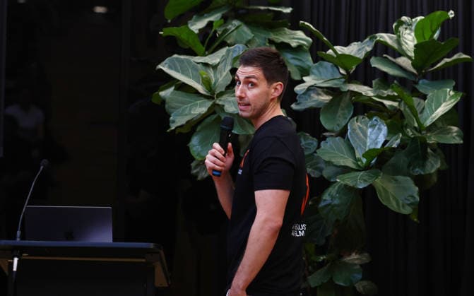 AI FILM AWARDS, Director Jamie van Leeuwen speaks during the inaugural Australian AI Film Awards at The Precinct in Brisbane, Queensland, Australia, Tuesday, August 25, 2026. ( NO ARCHIVING Brisbane Queensland Australia  Copyright: xx 20260826161420570876