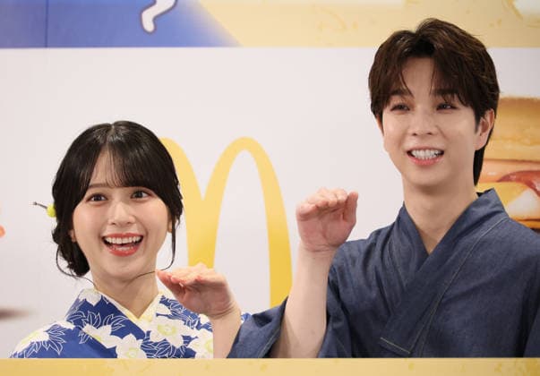 August 26, 2026, Tokyo, Japan - Japanese actor and singer Daichi Shiozaki (L) and voice actress Maika Sasaki (R) attend a promotional event of McDonald s Japan s new tsukimi burger (moon-viewing burger) in Tokyo on Wednesday, August 26, 2026. McDonald s Japan will put the new series of tsukimi burgers, hamburger with fried egg on the market on September 2 ahead of the harvest moon festival. (photo by Yoshio Tsunoda AFLO)  aflo_343074753