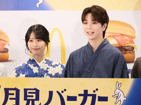 August 26, 2026, Tokyo, Japan - Japanese actor and singer Daichi Shiozaki (L) and voice actress Maika Sasaki (R) attend a promotional event of McDonald s Japan s new tsukimi burger (moon-viewing burger) in Tokyo on Wednesday, August 26, 2026. McDonald s Japan will put the new series of tsukimi burgers, hamburger with fried egg on the market on September 2 ahead of the harvest moon festival. (photo by Yoshio Tsunoda AFLO)  aflo_343074777