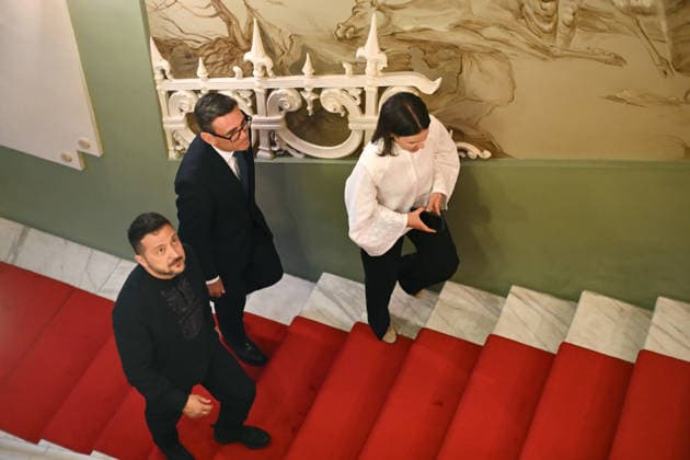 RECORD DATE NOT STATED President of Ukraine Volodymyr Zelenskyy (L) and UK Prime Minister Andy Burnham, who chose Ukraine for his first foreign visit since taking office, walk up the stairs at the Small Residence of the President of Ukraine during an official meeting marking the 35th anniversary of Ukraine’s independence, Kyiv, Ukraine, on August 24, 2026. The two sides discussed further support for Ukraine and signed a declaration on partnership in the field of artificial intelligence (Photo by Yevhen Kotenko Ukrinform) President of Ukraine meets with UK Prime Minister  Copyright: xYevhenxKotenkox