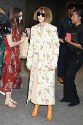Bee Carrozzini, Anna Wintour at a public appearance for 2026 US Open Fan Week Kick-Off Event - Roger Federer: An Icon Returns to New York, USTA Billie Jean King National Tennis Center, Flushing, NY, August 25, 2026. Photo By: Quoin Pics Everett Collection 2026 US Open Fan Week Kick-Off Event - Roger Federer: An Icon Returns to New York PUBLICATIONXNOTxINxCANxCHNxFRAxITAxJPNxNORxPOLxRUSxESPxUKxUSA