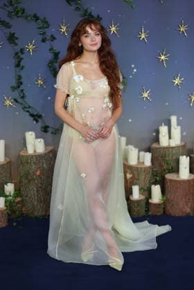 . 26 08 2026. London, United Kingdom. Joey King arriving at the Practical Magic 2 premiere in London.  xStephenxLockx xi-Imagesx IIM-26963-0037