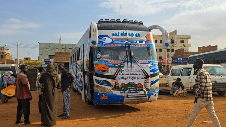 Sudanese refugees return to Khartoum from Egypt after army regains control KHARTOUM, SUDAN - AUGUST 26: Sudanese refugees, who fled to Egypt due to clashes between the Sudanese Army and the Rapid Support Forces (RSF), arrive back by bus following the military securing control and restoring safety in Khartoum, Sudan on August 26, 2026. Nezar Abdallah Basheer Anadolu Khartoum Sudan. Editorial use only. Please get in touch for any other usage.  Copyright: x2026xAnadoluxNezarxAbdallahxBasheerx
