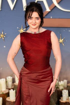 Maisie Williams at Practical Magic 2 European Premiere at ODEON Luxe Leicester Square on August 26, 2026 in London, England. LONDON, ENGLAND - AUGUST 26: Maisie Williams at Practical Magic 2 European Premiere at ODEON Luxe Leicester Square on August 26, 2026 in London, England., Credit:Pupat Chenaksara Avalon UK, London  Copyright: xPupatxChenaksarax xAvalonx 1128637610