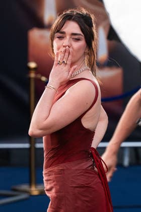 Maisie Williams at Practical Magic 2 European Premiere at ODEON Luxe Leicester Square on August 26, 2026 in London, England. LONDON, ENGLAND - AUGUST 26: Maisie Williams at Practical Magic 2 European Premiere at ODEON Luxe Leicester Square on August 26, 2026 in London, England., Credit:Pupat Chenaksara Avalon UK, London  Copyright: xPupatxChenaksarax xAvalonx 1128637658