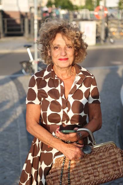 Adriana Altaras upon her arrival at the festive reception marking the opening of the 15th UFA Film Nights in the Kolonnadenhof on Museum Island in Berlin, August 26, 2026 Copyright: xAgenturxMatthiasxWehnertx xM.xGränzdörferx