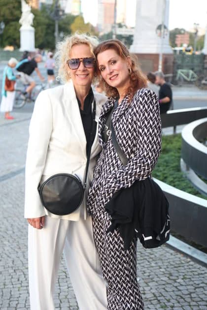 Katja Riemann and Nadine Schori upon their arrival at the festive reception marking the opening of the 15th UFA Film Nights in the Kolonnadenhof on Museum Island in Berlin, August 26, 2026 Copyright: xAgenturxMatthiasxWehnertx xM.xGränzdörferx