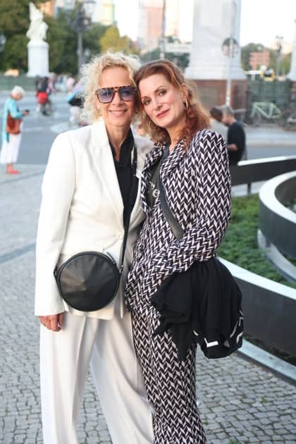 Katja Riemann and Nadine Schori upon their arrival at the festive reception marking the opening of the 15th UFA Film Nights in the Kolonnadenhof on Museum Island in Berlin, August 26, 2026 Copyright: xAgenturxMatthiasxWehnertx xM.xGränzdörferx