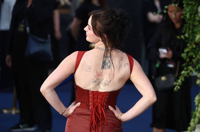 The European premiere of Practical Magic 2 in London, England. Maisie Williams shows her tattoos the Practical Magic 2 European Premiere at the Odeon Luxe Leicester Square in London on August 26, 2026 London Odeon Luxe Leicester Square UK Copyright: xFredxDuvalx