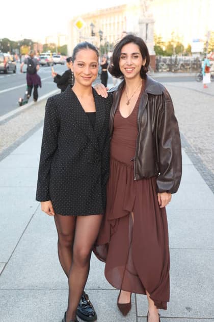 Shaolyn Fernandez and Suri Abbassi upon their arrival at the festive reception marking the opening of the 15th UFA Film Nights in the Kolonnadenhof on Museum Island in Berlin, August 26, 2026 Copyright: xAgenturxMatthiasxWehnertx xM.xGränzdörferx