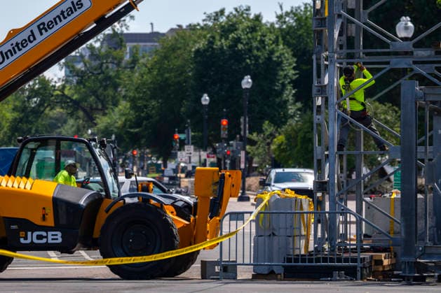Construction workers dismantle the Freedom 250 Grand Prix track around Washington, DC on Wednesday, August 26, 2026. The Freedom 250 Grand Prix took place last weekend gathered thousands around a 1.7 mile course around Washington s landmarks.  WAP20260826326 BONNIExCASH