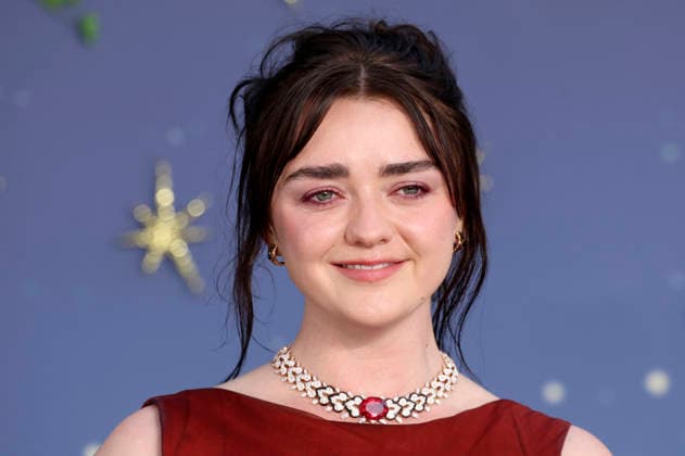 Maisie Williams at the premiere of the movie *Practical Magic 2: Enchanted Sisters* at the Odeon Luxe Leicester Square in London, August 26, 2026 Foto:xD.xJonesx xFuturexImagex magic_6833