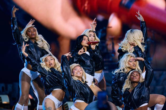 August 26, 2026, Seattle, Washington, USA: BECKY G (REBBECA MARIE GOMEZ) performs as an opener during the Viajando Por El Mundo Tropitour at Lumen Field in Seattle, Washington. Seattle USA  - ZUMAd218 20260826_zsp_d218_008 Copyright: xRichardxDizonx