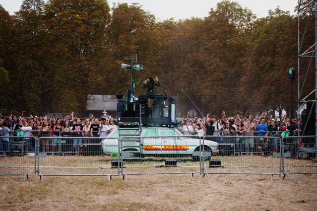 Jain The artists on stage at the Rock en Seine 2026 festival in the Saint Cloud area on August 26, 2026 Alexandre Fumeron Bestimage The artists on stage at the Rock en Seine 2026 festival in the Saint Cloud area on August 26, 2026 Saint Cloud, France  Copyright: xAlexandrexFumeronx xBestimagexAlexandrexFumeronx xBestimagex