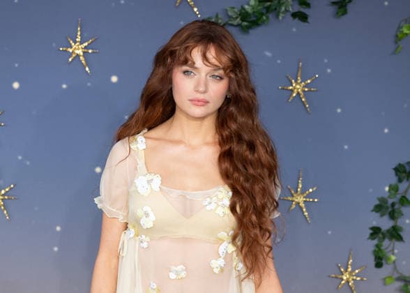 Joey King attends Practical Magic 2 European Premiere at the Odeon Luxe, Leicester Square in London, England. UK. Wednesday 26th August 2026. Copyright: xJamesxWarrenx ae89b731