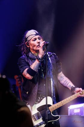 Johnny Depp: Hollywood Vampires concert at the Adidas Arena in Paris on August 26, 2026. Jasmine Aissaoui, Bestimage. Concert by the band Hollywood Vampires at the Adidas Arena in Paris on August 26, 2026. Paris, France  Copyright: xJasminexAissaouix xBestimagexJasminexAissaouix xBestimagex