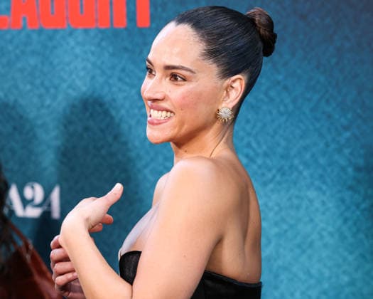 Los Angeles Premiere Of A24 s Onslaught LOS ANGELES, CALIFORNIA, USA - AUGUST 26: Adria Arjona arrives at the Los Angeles Premiere Of A24 s Onslaught held at Regal LA Live on August 26, 2026 in Los Angeles, California, United States. Los Angeles Regal LA Live California United States Copyright: xXavierxCollin ImagexPressxAgencyx