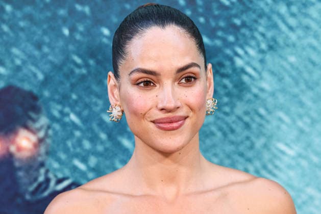 Los Angeles Premiere Of A24 s Onslaught LOS ANGELES, CALIFORNIA, USA - AUGUST 26: Adria Arjona arrives at the Los Angeles Premiere Of A24 s Onslaught held at Regal LA Live on August 26, 2026 in Los Angeles, California, United States. Los Angeles Regal LA Live California United States Copyright: xXavierxCollin ImagexPressxAgencyx