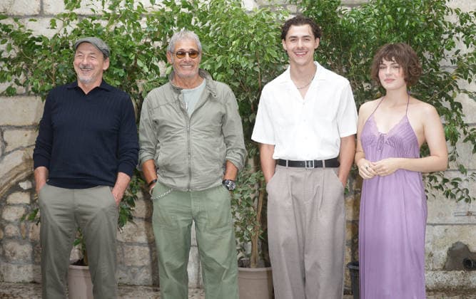 Luc Picard, Gérard Lanvin, Henri Picard, and Kelly Depeault at the photocall for the film *Redemptions* during the 19th Angoulême Francophone Film Festival, France, on August 27, 2026 Coadic Guirec Bestimage *Redemptions* photocall during Day Four of the 19th Angoulême French-Language Film Festival on August 27, 2026 in Angoulême, France Angoulême France  Copyright: xCOADICxGUIRECx xBESTIMAGExCOADICxGUIRECx xBESTIMAGEx