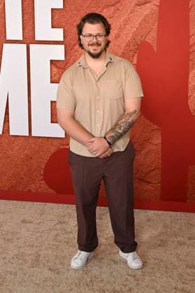 Blake Koala at the premiere of the movie *Coyote vs. Acme* at the Fox Village Theater in Los Angeles, August 26, 2026 Foto:xD.xStarbuckx xFuturexImagex coyote_6828