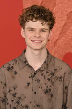 Merrick Hanna at the premiere of the movie *Coyote vs. Acme* at the Fox Village Theater in Los Angeles, August 26, 2026 Foto:xD.xStarbuckx xFuturexImagex coyote_6833