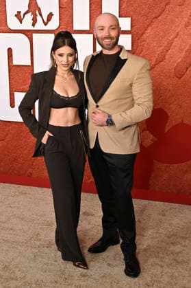Anna AnnaG McClelland and Nathan Kessel at the premiere of the movie *Coyote vs. Acme* at the Fox Village Theater in Los Angeles, August 26, 2026 Foto:xD.xStarbuckx xFuturexImagex coyote_6836