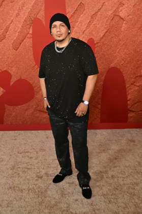 Javier Zinzun Jr. at the premiere of the movie *Coyote vs. Acme* at the Fox Village Theater in Los Angeles, August 26, 2026 Foto:xD.xStarbuckx xFuturexImagex coyote_6876