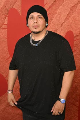 Javier Zinzun Jr. at the premiere of the movie *Coyote vs. Acme* at the Fox Village Theater in Los Angeles, August 26, 2026 Foto:xD.xStarbuckx xFuturexImagex coyote_6877