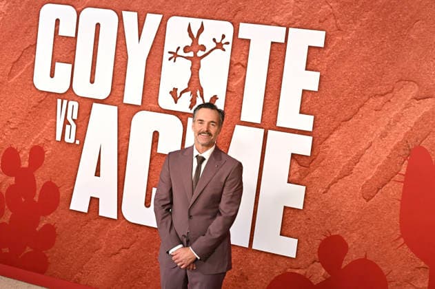 Will Forte at the premiere of the movie *Coyote vs. Acme* at the Fox Village Theater in Los Angeles, August 26, 2026 Foto:xD.xStarbuckx xFuturexImagex coyote_6900