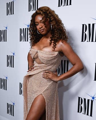 August 26, 2026, Los Angeles, California, USA: 26 August 2026 - Los Angeles, California - SIMONE JOY at the 2026 BMI R&B HIP-HOP Awards red carpet arrivals held at Fairmont Century Plaza Los Angeles USA  - ZUMAs247 20260826_zmp_s247_090 Copyright: xCharliexSteffensx