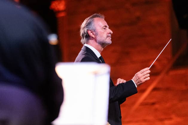 Arts, Musik, Jose Carreras Auftritt in Dubrovnik JosÃ Carreras performs in Dubrovnik Spanish tenor JosÃ Carreras performs in Dubrovnik, Croatia, on August 27, 2026, accompanied by the Dubrovnik Symphony Orchestra conducted by David GimÃ nez, with soprano Dusica Bijelic as a special guest. The performance took place in Dubrovnik s historic Old Town.  GrgoxJelavic PIXSELL