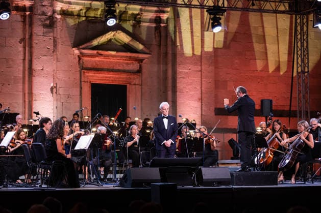 Arts, Musik, Jose Carreras Auftritt in Dubrovnik JosÃ Carreras performs in Dubrovnik Spanish tenor JosÃ Carreras performs in Dubrovnik, Croatia, on August 27, 2026, accompanied by the Dubrovnik Symphony Orchestra conducted by David GimÃ nez, with soprano Dusica Bijelic as a special guest. The performance took place in Dubrovnik s historic Old Town.  GrgoxJelavic PIXSELL
