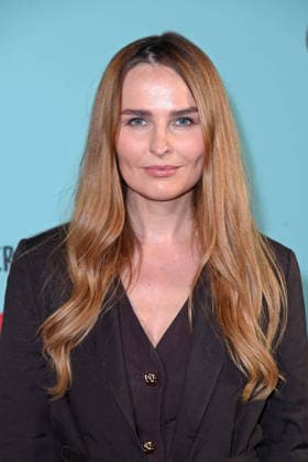 Jana Riva at the musical premiere of *ROMEO JULIA: LOVE IS EVERYTHING* at the Capitol Theater in Düsseldorf on August 27, 2026